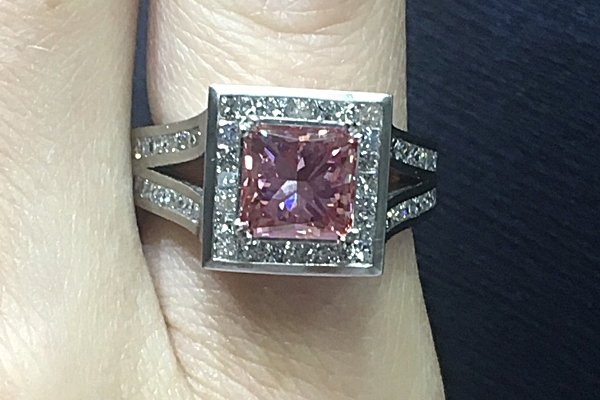 pink-diamond-ring